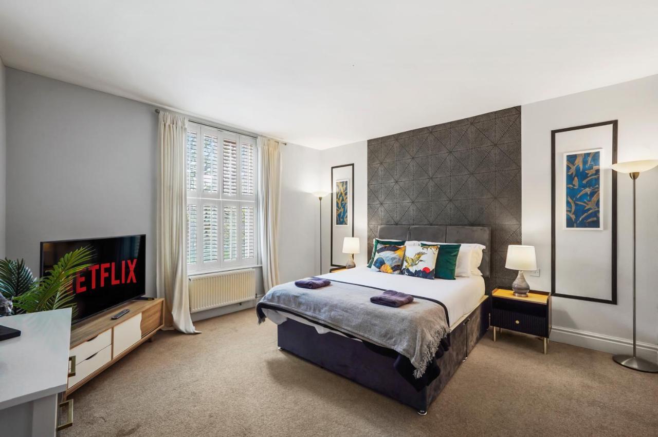 Pristine Stylish Townhouse On The Stray! - Sleeps 9 Villa Harrogate Exterior foto